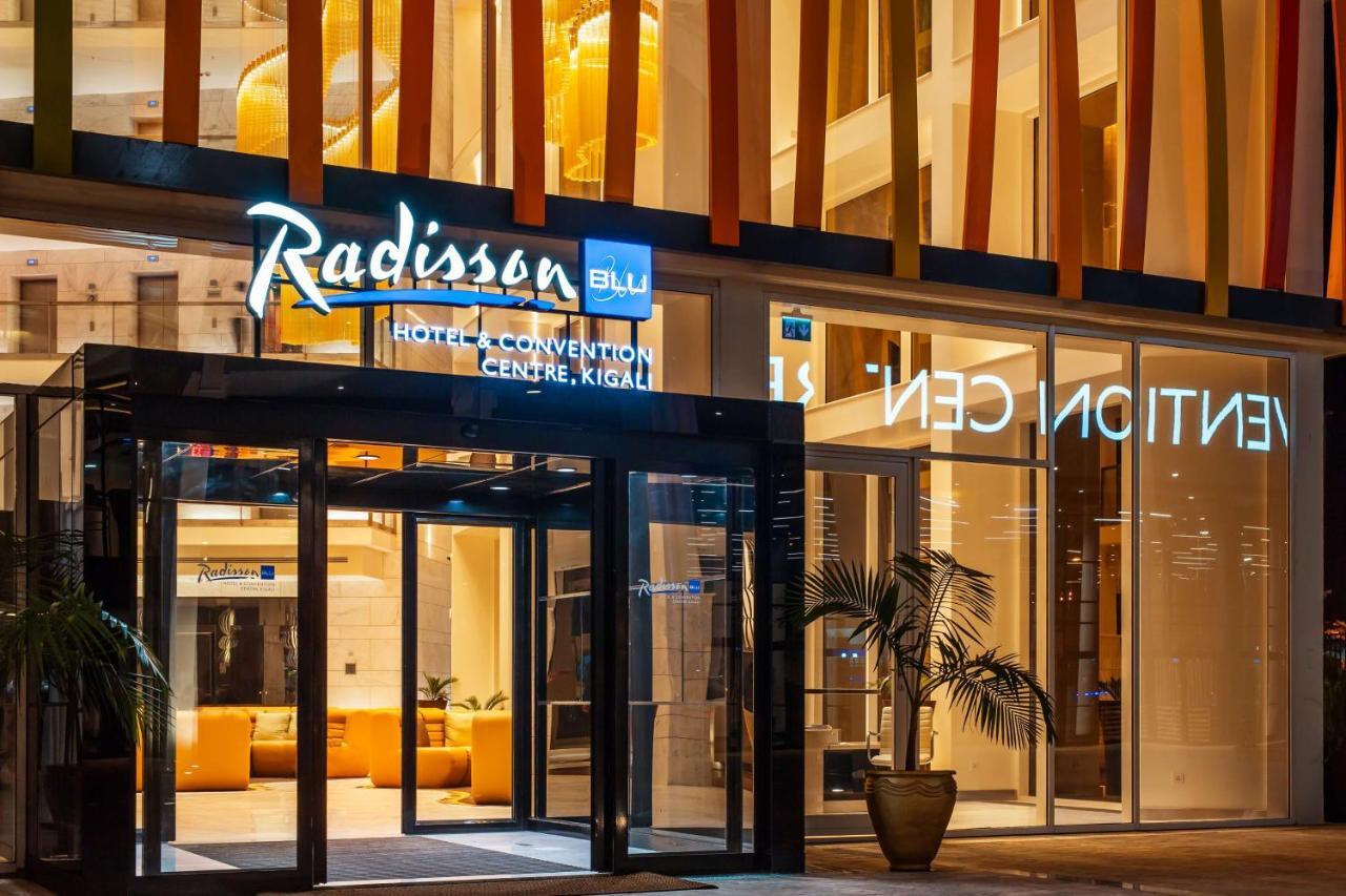 Radisson Blu Hotel & Convention Centre Kigali Exteriör bild Radisson Blu Hotel, Belgrade